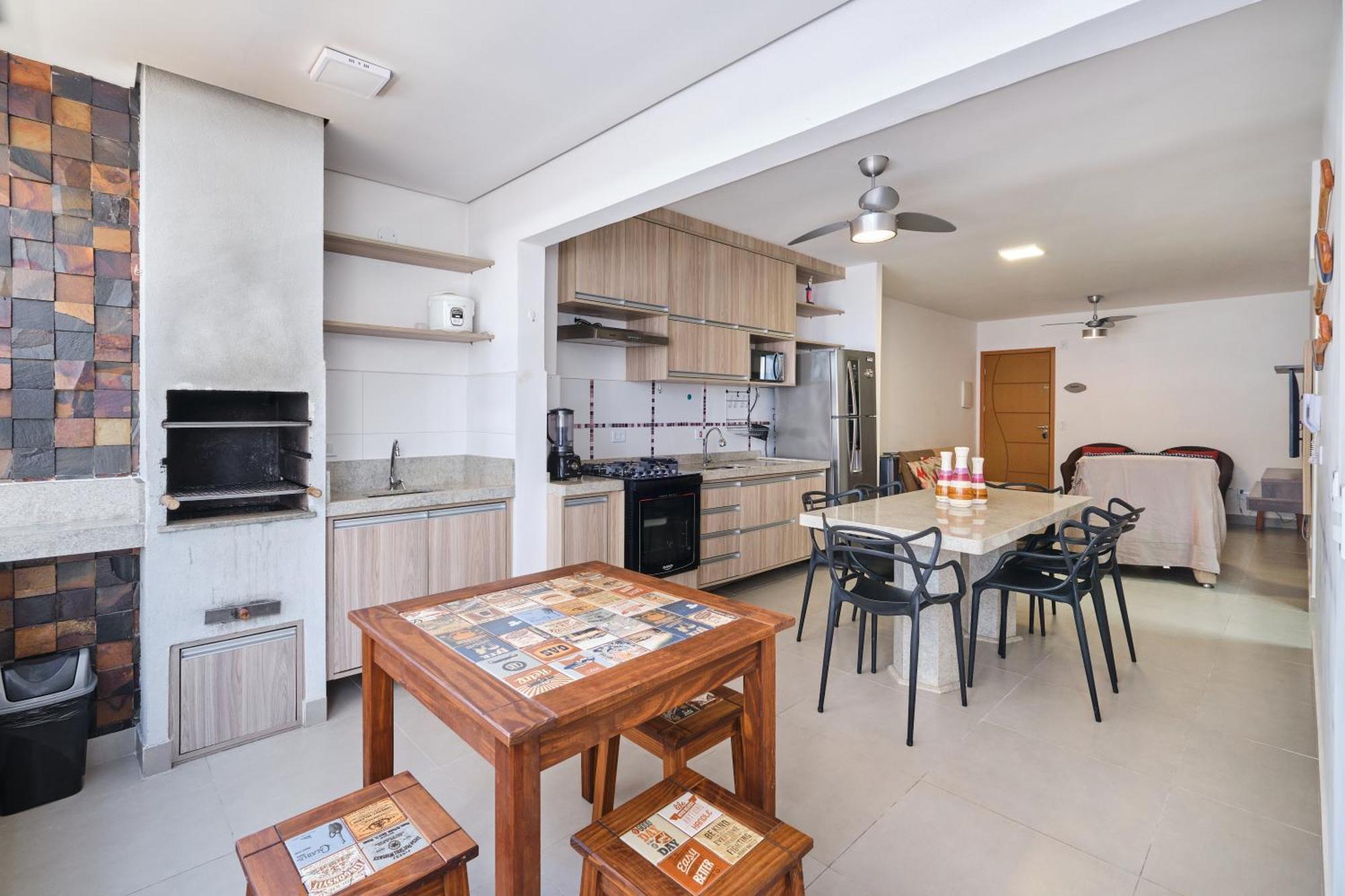 Orla Ubatuba 300 Metros - Ar Condicionado, Varanda Gourmet Esterno foto